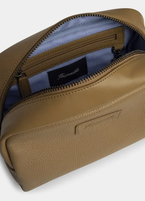 leather washbag