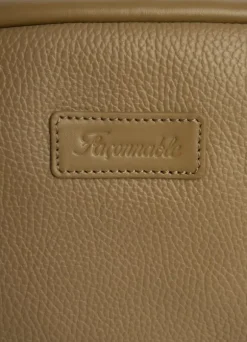 leather washbag