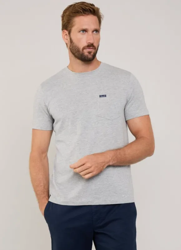 regular fit front pocket t-shirt
