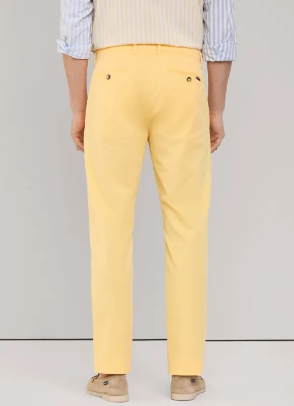 regular fit stretch chinos