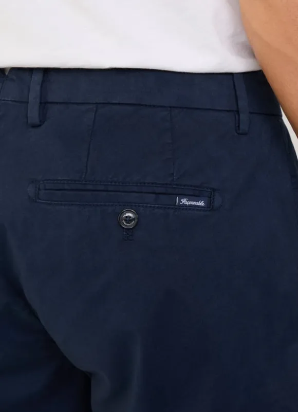 regular fit stretch chinos